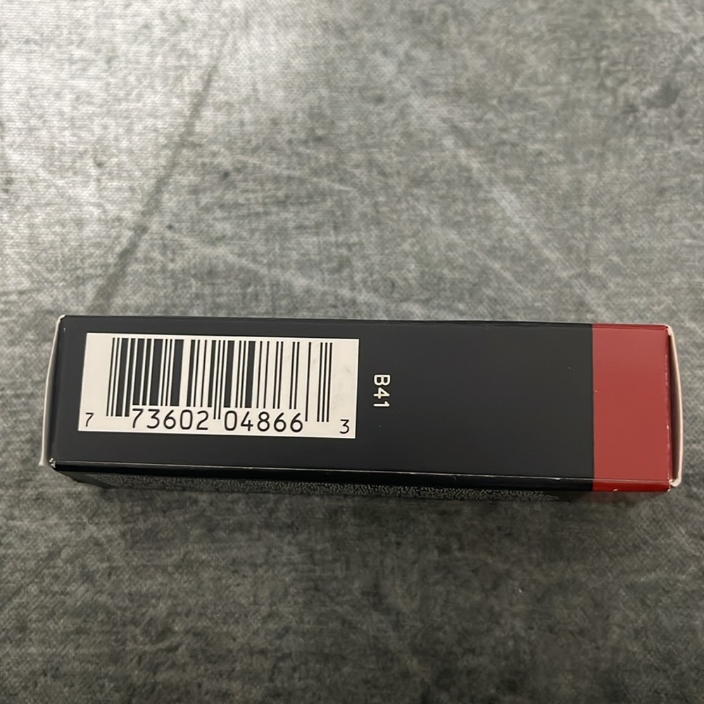 MAC Matte lipstick - Picture 3 of 4